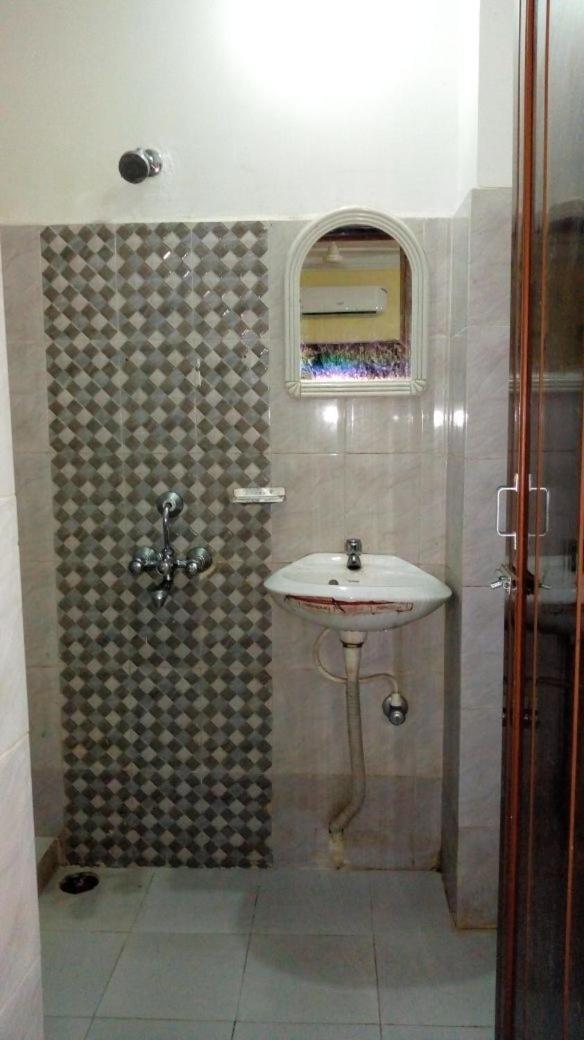 Sunrise Guest House Bhubaneswar Exterior photo